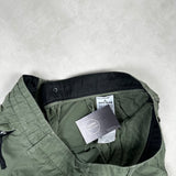 RE - Fit Light Cargo Shorts Green