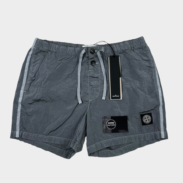 Nylon Metal – Garmz Factory