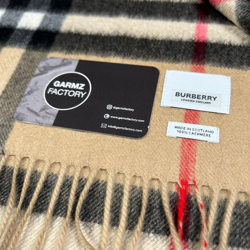 Burberry classic check cashmere scarf beige – Garmz Factory