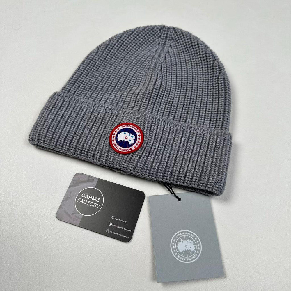 Canada Goose Arctic Disc Ribbed Beanie Hat Grey – Garmz Factory