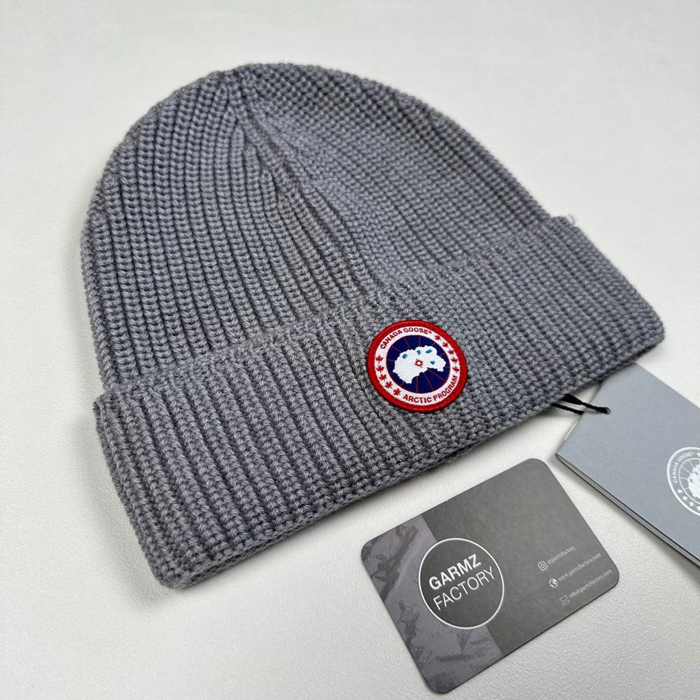 Canada Goose Arctic Disc Ribbed Beanie Hat Grey – Garmz Factory