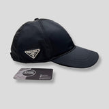 Prada - re-nylon applique logo cap black