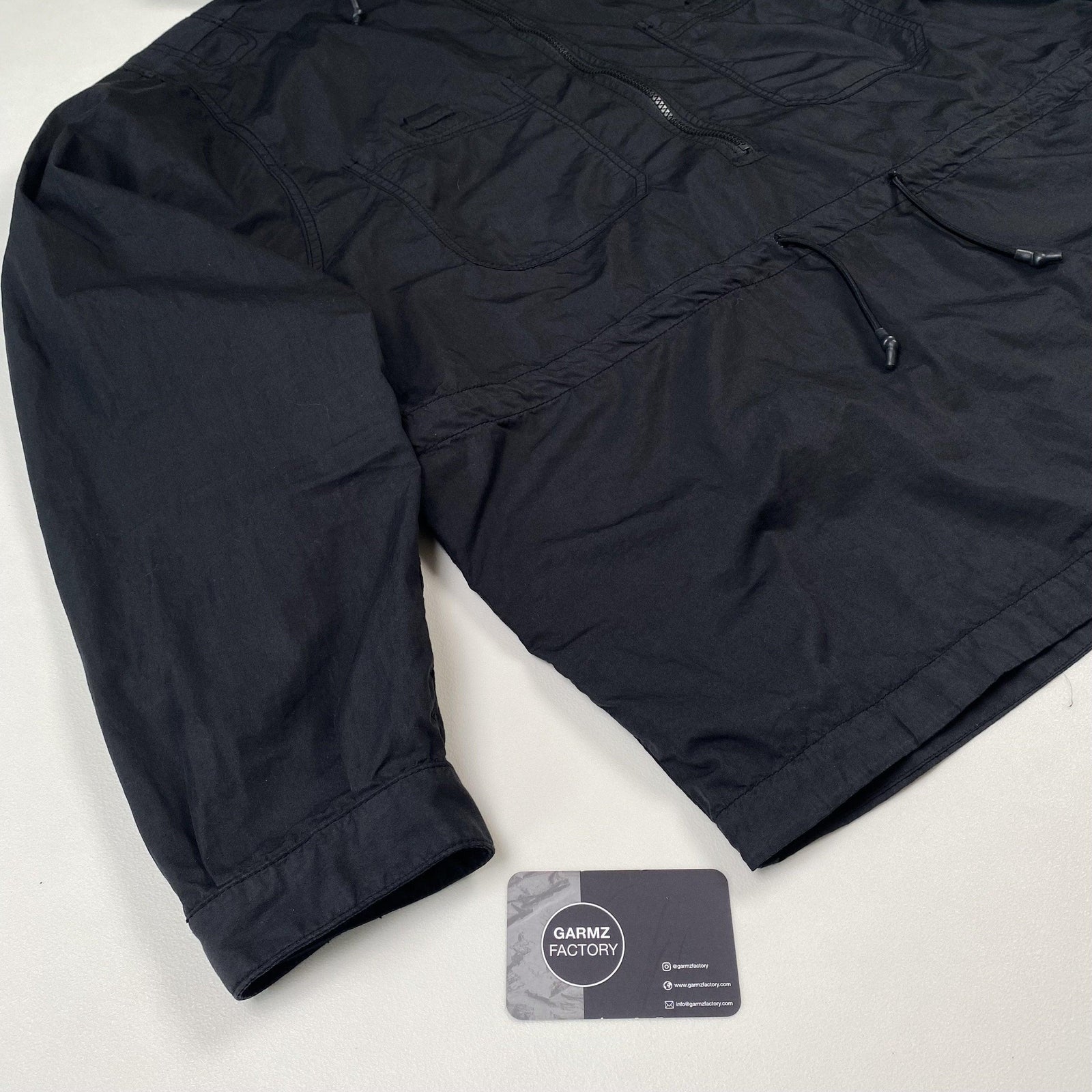 Stone Island 1/2 Zip Smock Pullover Liam G Black – Garmz Factory