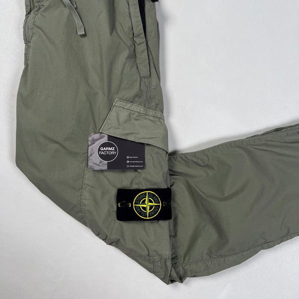 Stone Island - Cuffed Cargo Trousers Type RE-T Sage