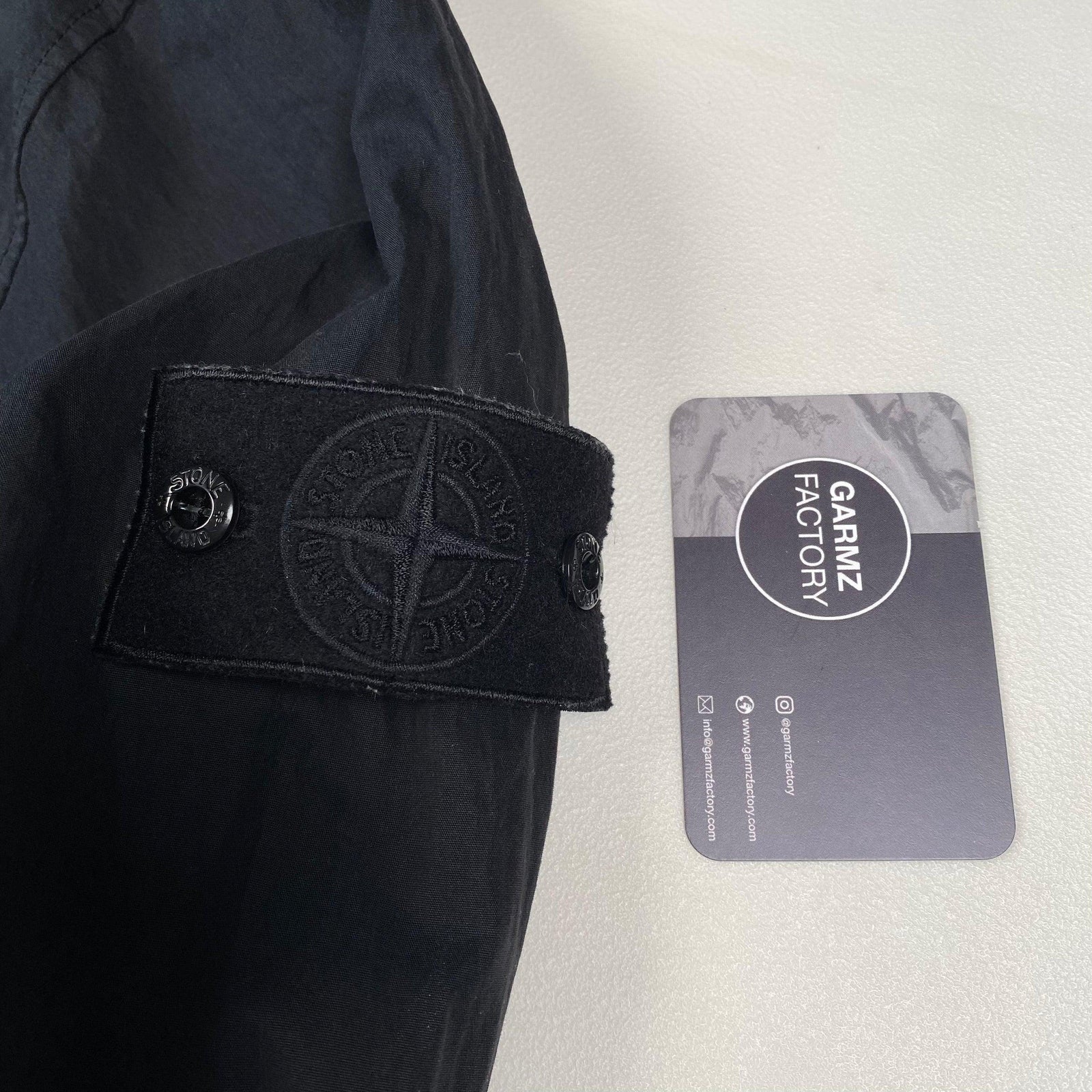 stone  ghost piece smock 19ss　XL Stone Island 2019 Beige Ghost Piece Cotton Resin Smock - XL