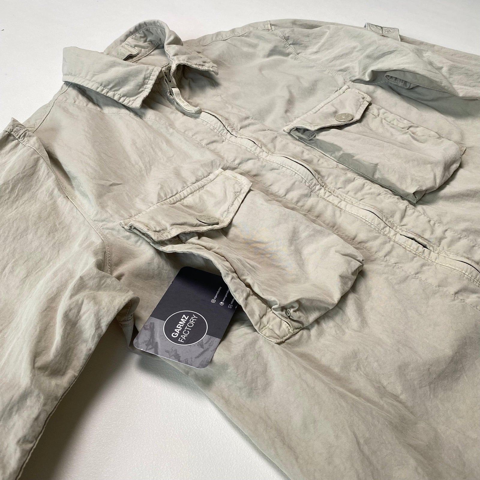 Stone Island Ghost Zip Overshirt Beige – Garmz Factory