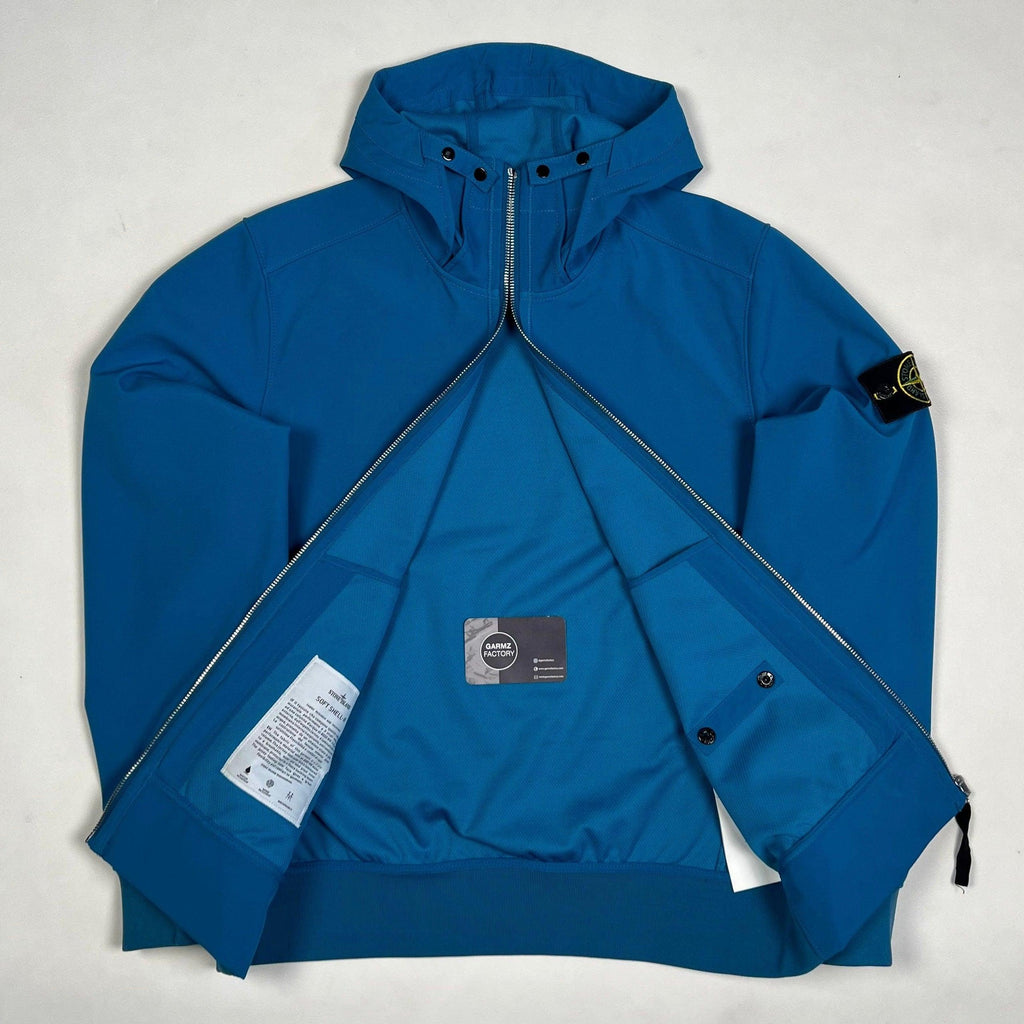 Stone Island Light Soft Shell-R Hooded Jacket Blue – Garmz Factory