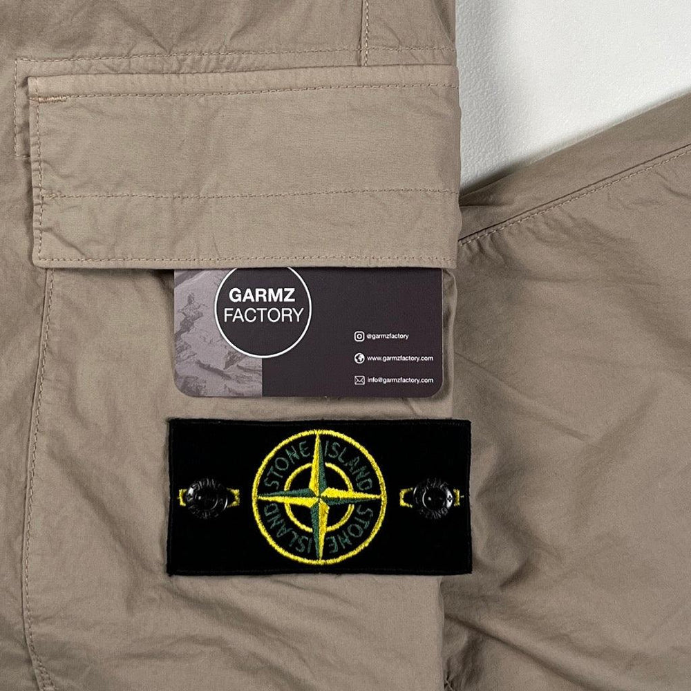 Stone Island Logo Patch Cargo Trousers Type RE-T Beige – Garmz Factory