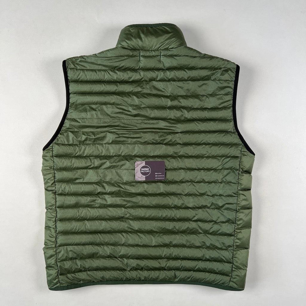 希少サイズ✨STONE  LOOM WOVEN DOWN GILET Stone Island Men's Lightweight Down Gilet in Black Stone Island