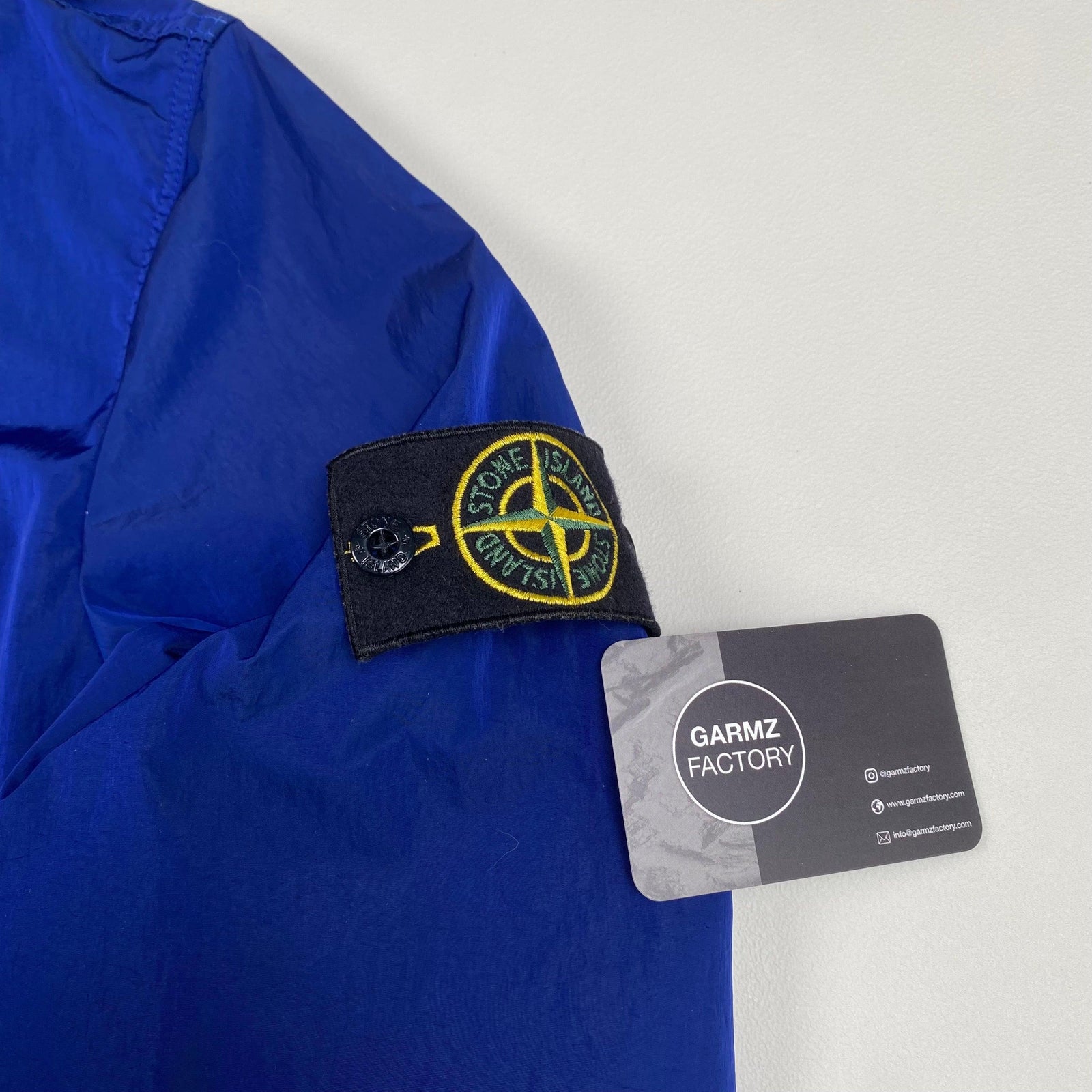 Stone Island Nylon Metal Flock Jacket Blue – Garmz Factory
