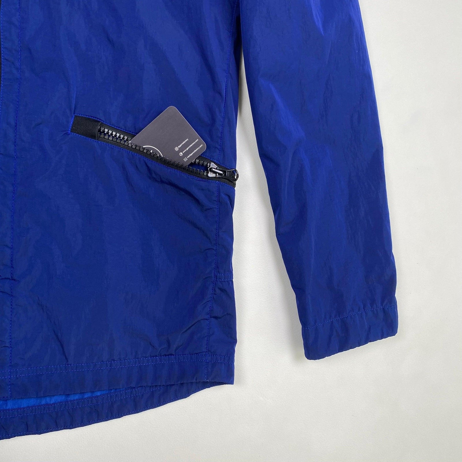 Stone Island Nylon Metal Flock Jacket Blue – Garmz Factory