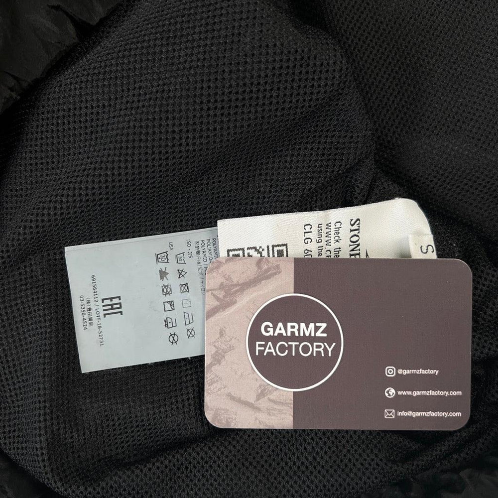 Stone Island Nylon Metal Smock Pullover Black – Garmz Factory