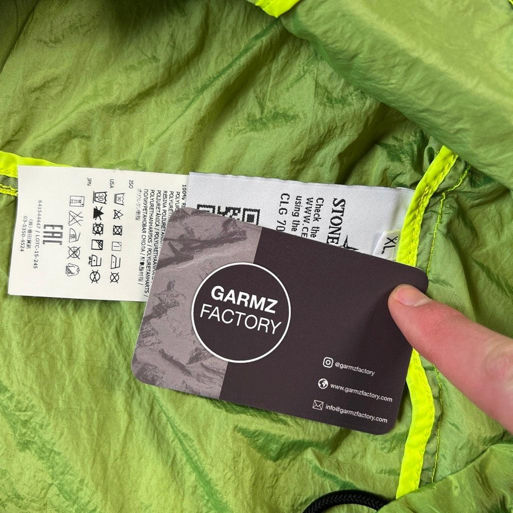 STONE  NYLON L WATRO Mサイズ Stone Island Nylon Metal Watro Hooded Jacket Green – Garmz