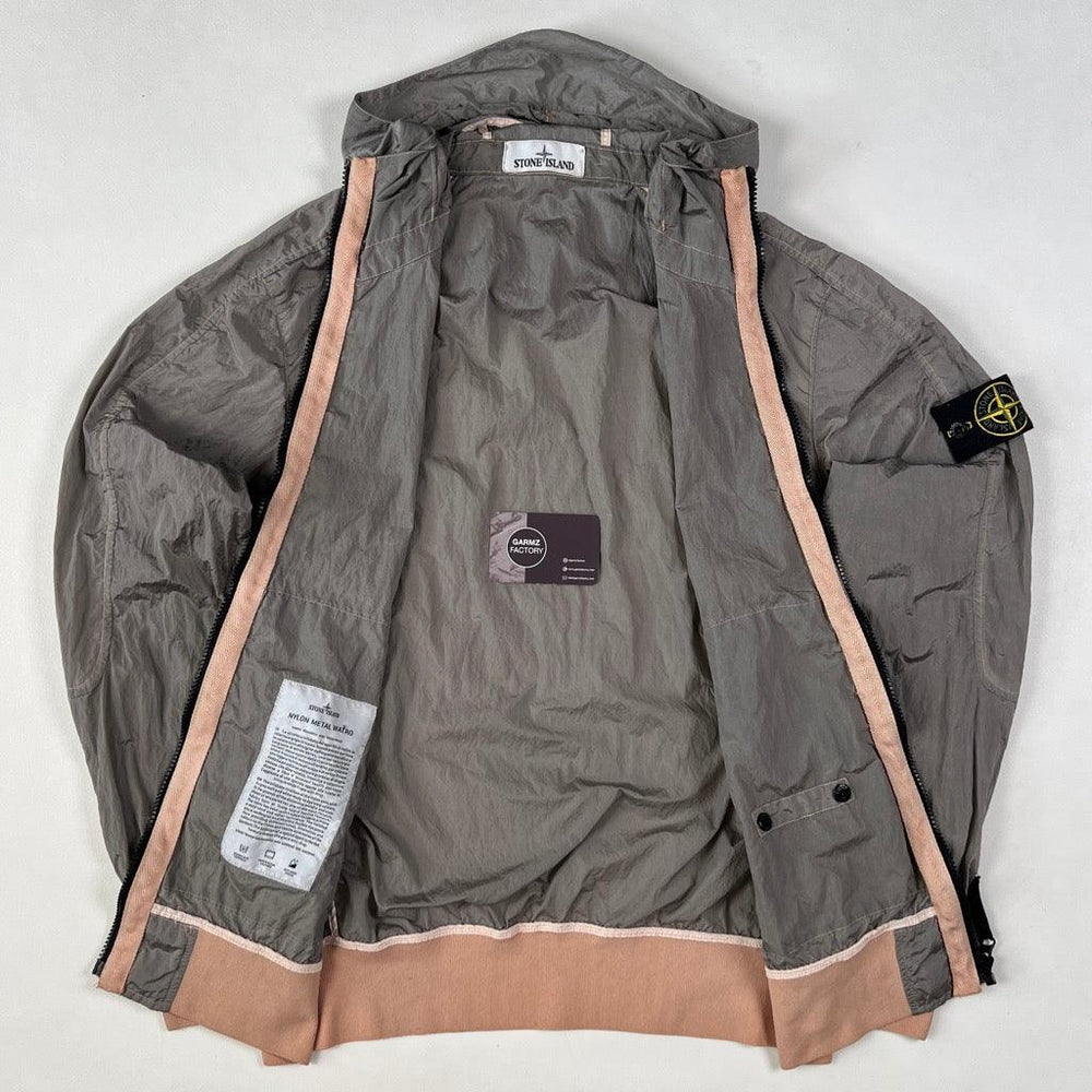STONE  NYLON L WATRO Mサイズ stone-island-nylon-metal-watro