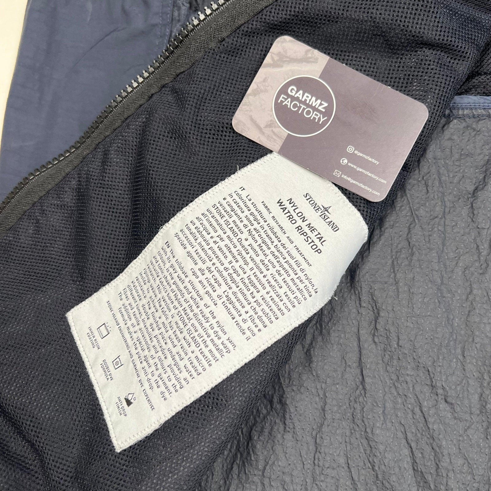 Stone Island Nylon Metal Watro Ripstop Hooded Jacket Navy – Garmz