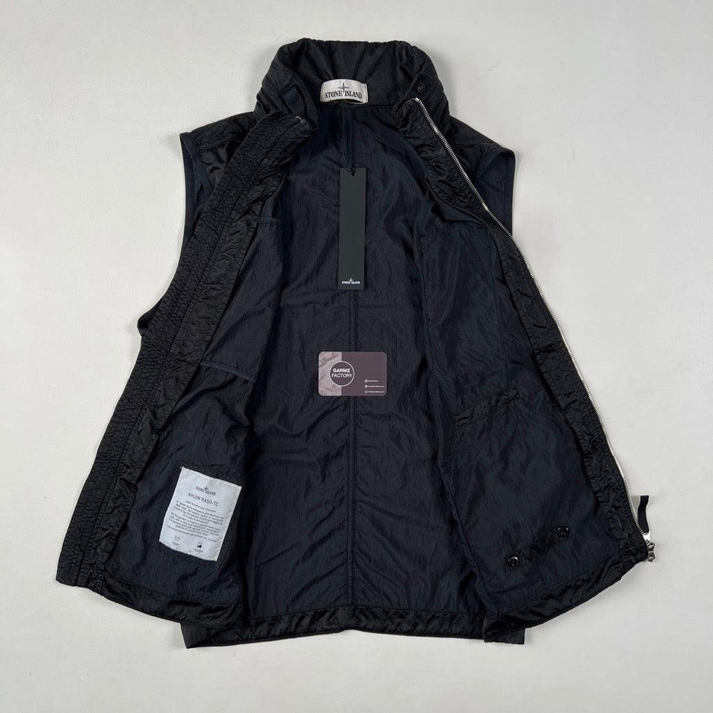 Stone Island Nylon Raso-TC Gilet Black – Garmz Factory