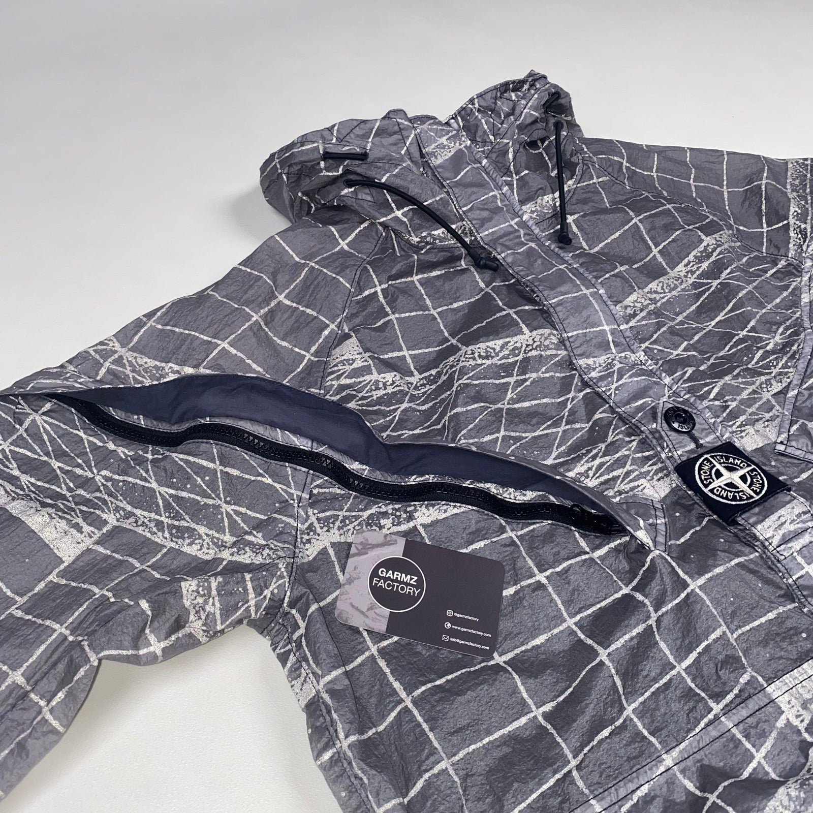 Stone Island Reflective Grid on Lamy TC Jacket Grey – Garmz Factory
