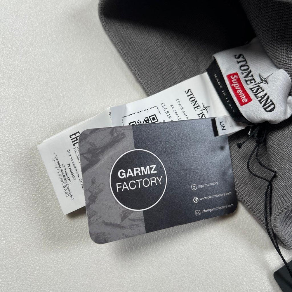 Stone Island Supreme Reflective Beanie Grey – Garmz Factory